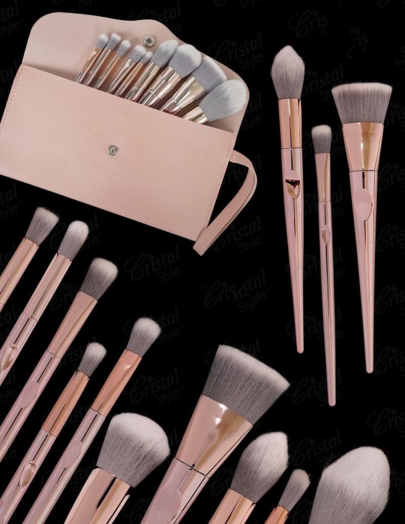 Set De 10 Brochas De Maquillaje X 10